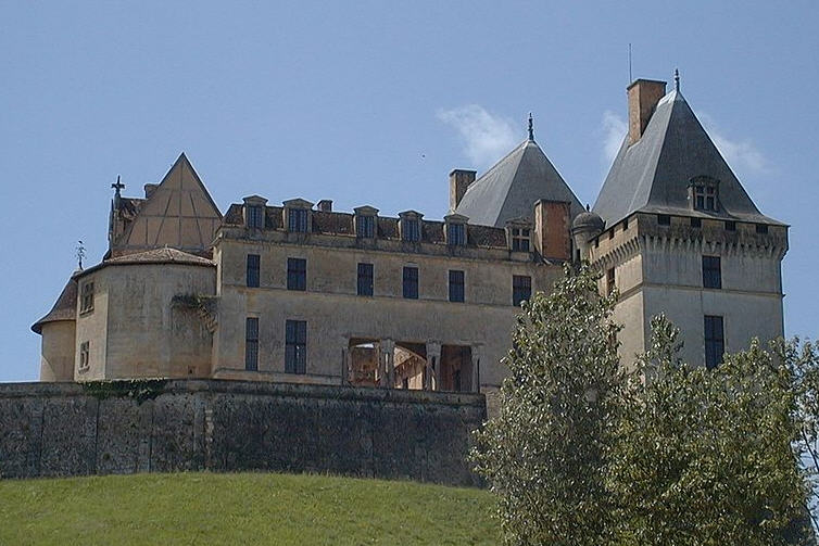 Castle Biron