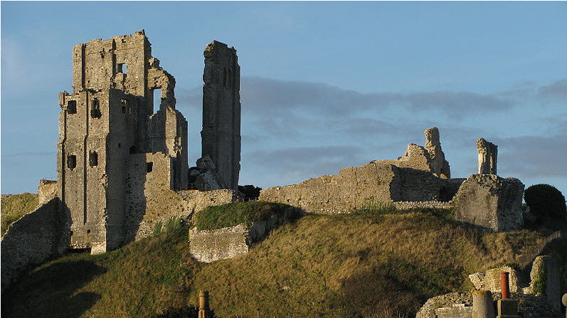 Ruins of Corfe Castle