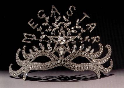 Megastar tiara