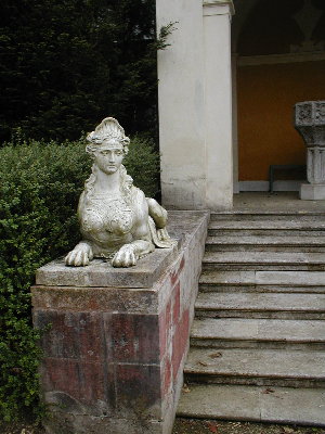 Dashwood sphinx